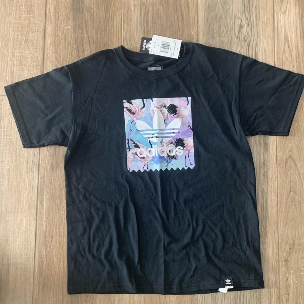 Youth Adidas trefoil logo/crane bird tee shirt sz Large. - Picture 2 of 7